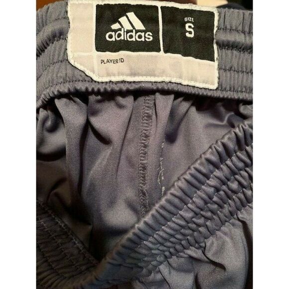 CLARION UNIVERSITY WOMEN'S BASKETBALL SIZE SMALL ADIDAS SHORTS - Picture 4 of 5